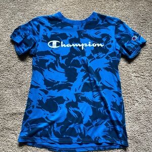 Champion t-shirt